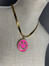 Load image into Gallery viewer, Smiley