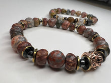 Load image into Gallery viewer, Reflection of a King