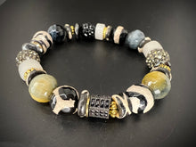 Load image into Gallery viewer, Blackstone Royale