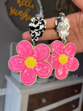 Load image into Gallery viewer, Bloom and Bold Earrings
