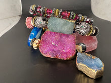 Load image into Gallery viewer, Emerald Majesty