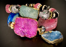 Load image into Gallery viewer, Emerald Majesty